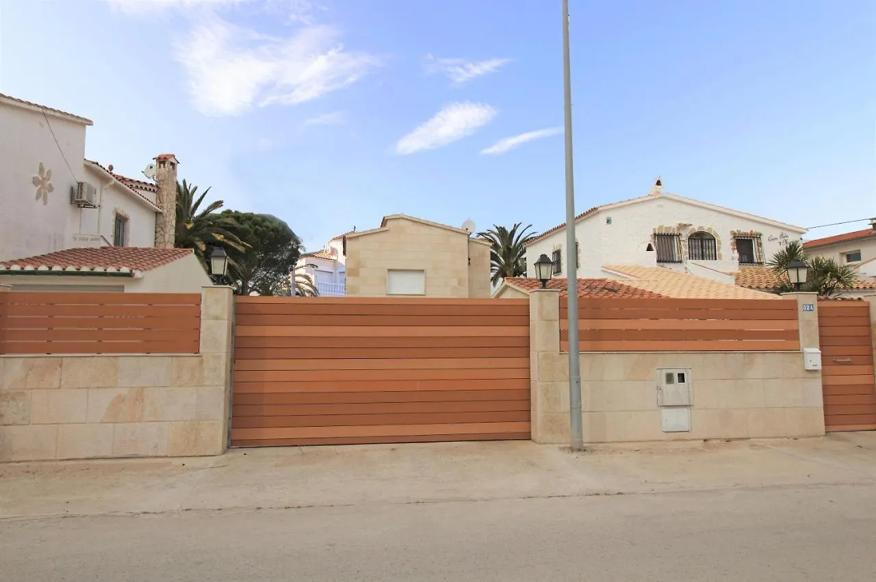 Apart-Rent Villa Ter 0031 Empuriabrava
