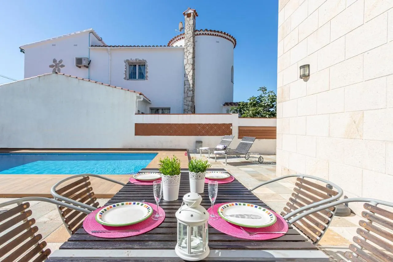 Apart-Rent Villa Ter 0031 Empuriabrava