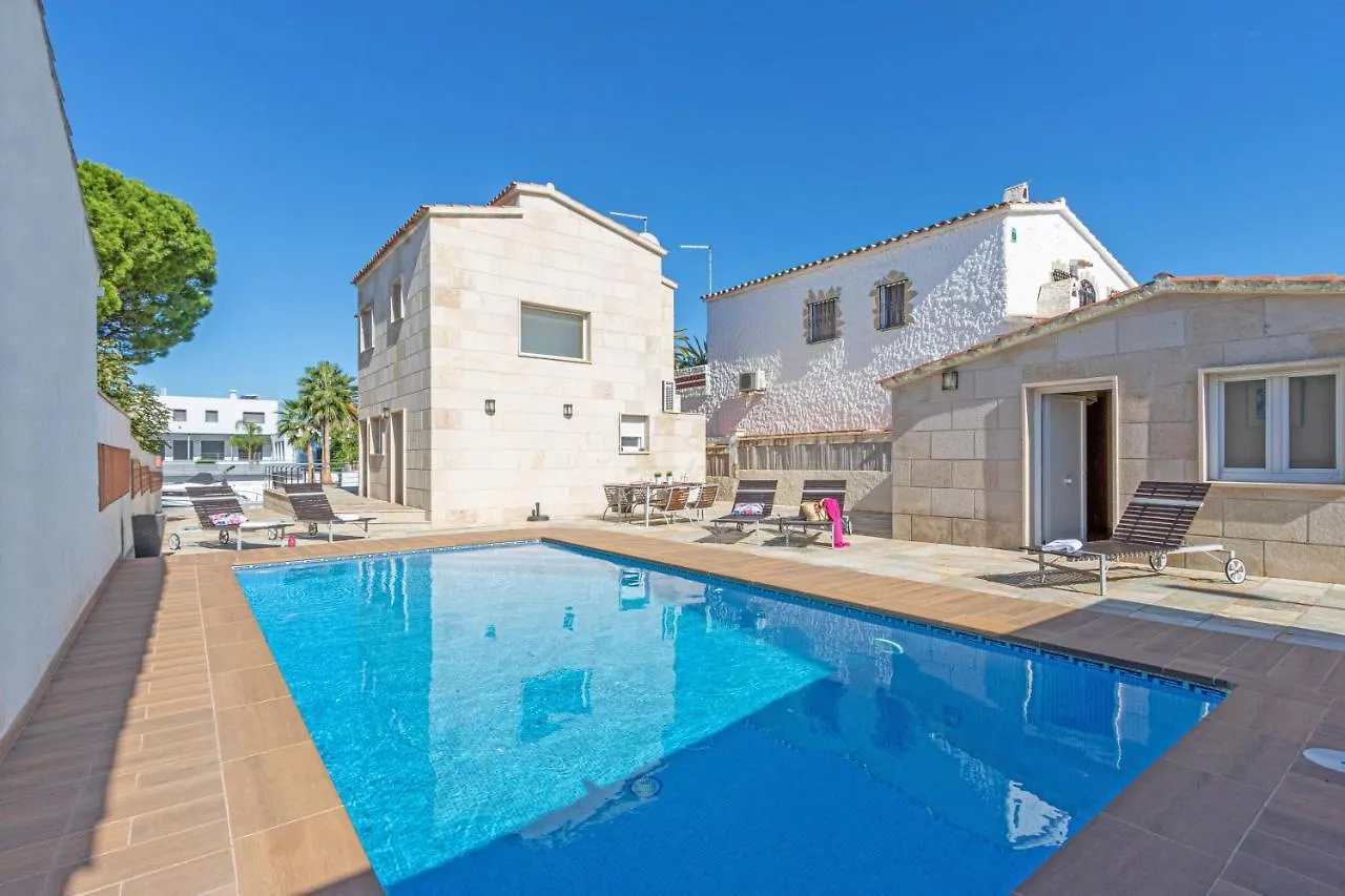 Apart-Rent Villa Ter 0031 Empuriabrava