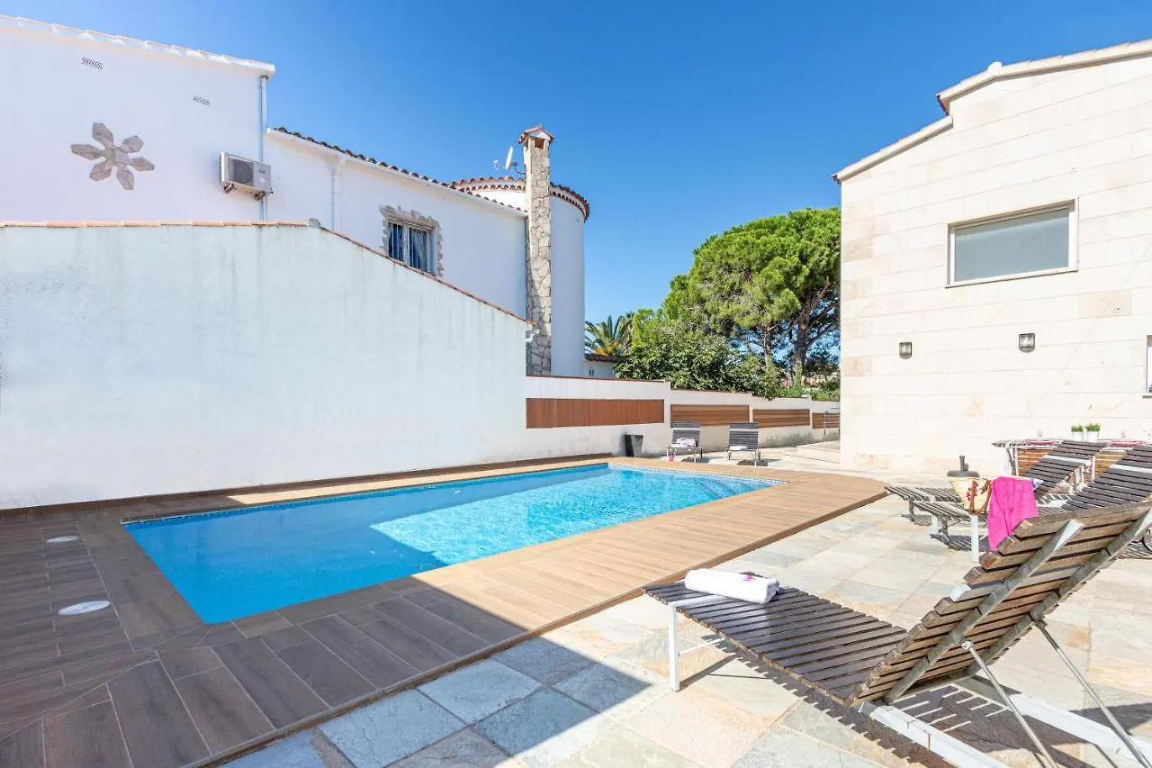 Apart-Rent Villa Ter 0031 Empuriabrava