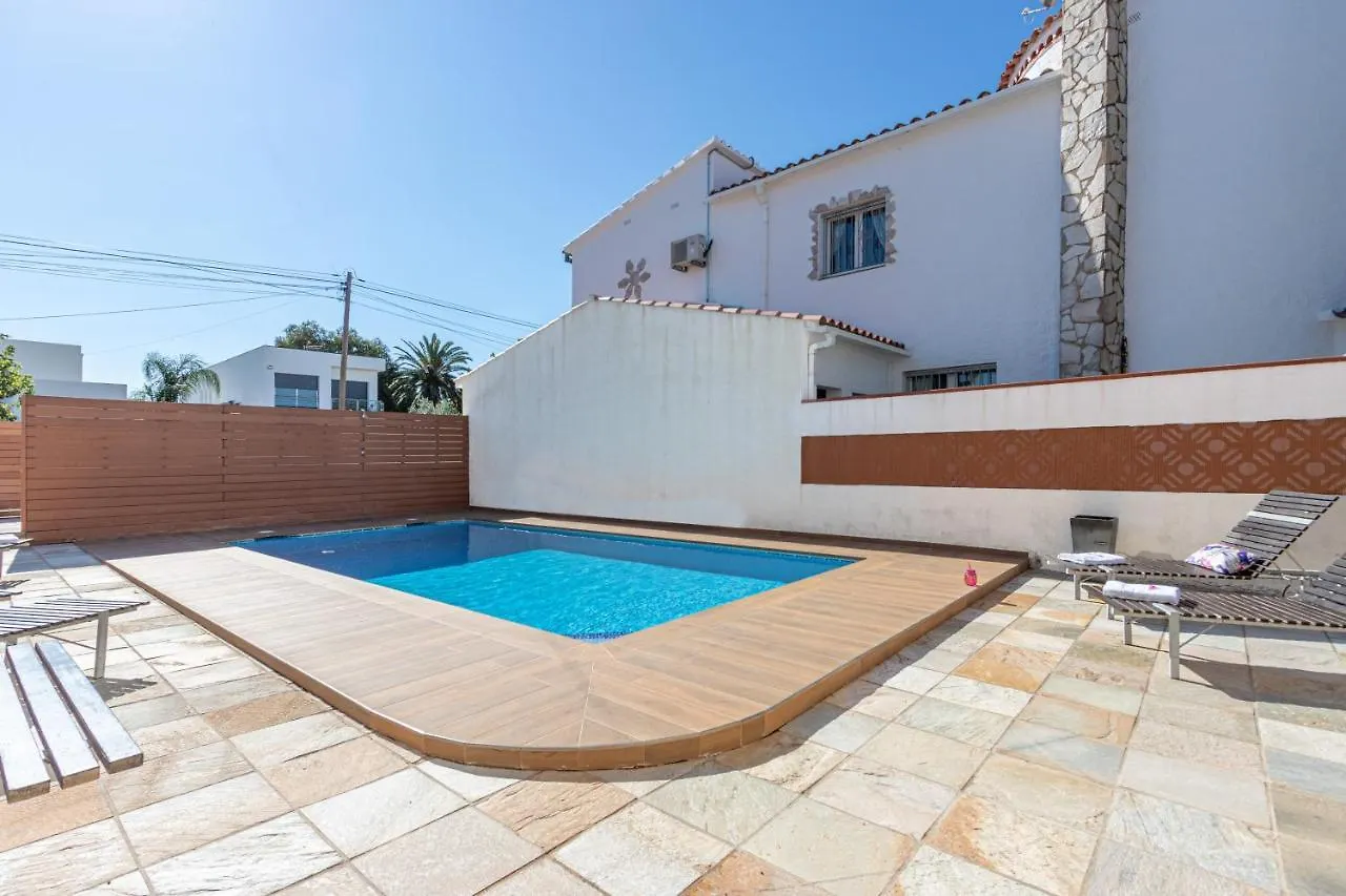 Apart-Rent Villa Ter 0031 Empuriabrava